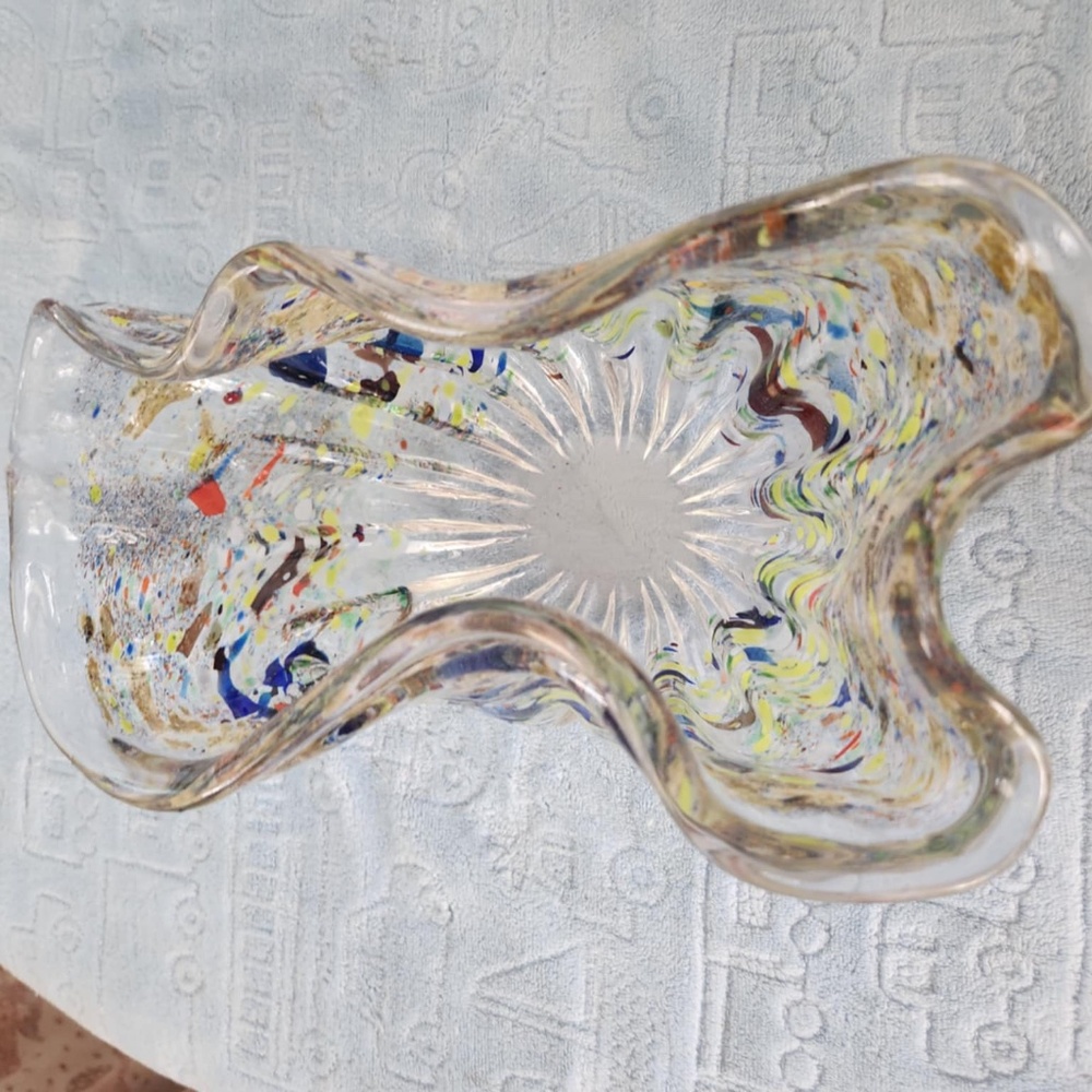 Vintage mutant glass bowl - Picture 3 of 4